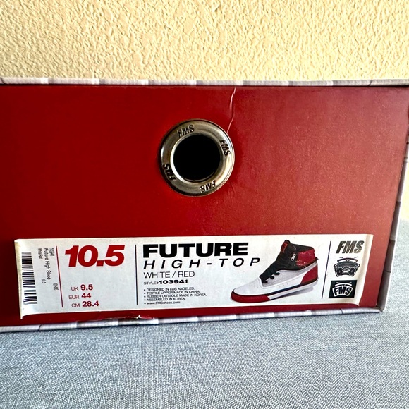 Famous Stars and Straps Future High Tops - Picture 2 of 7